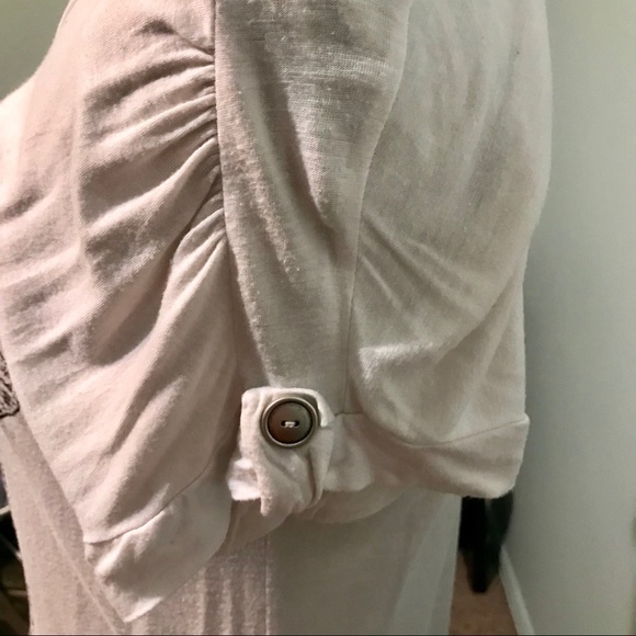 White Elephant Detail Top Size Medium - Picture 3 of 5